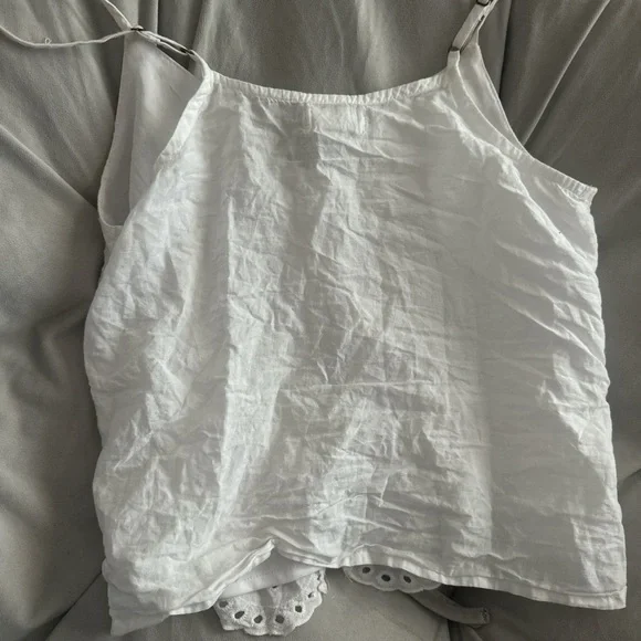 Size small cotton top - Picture 4 of 4